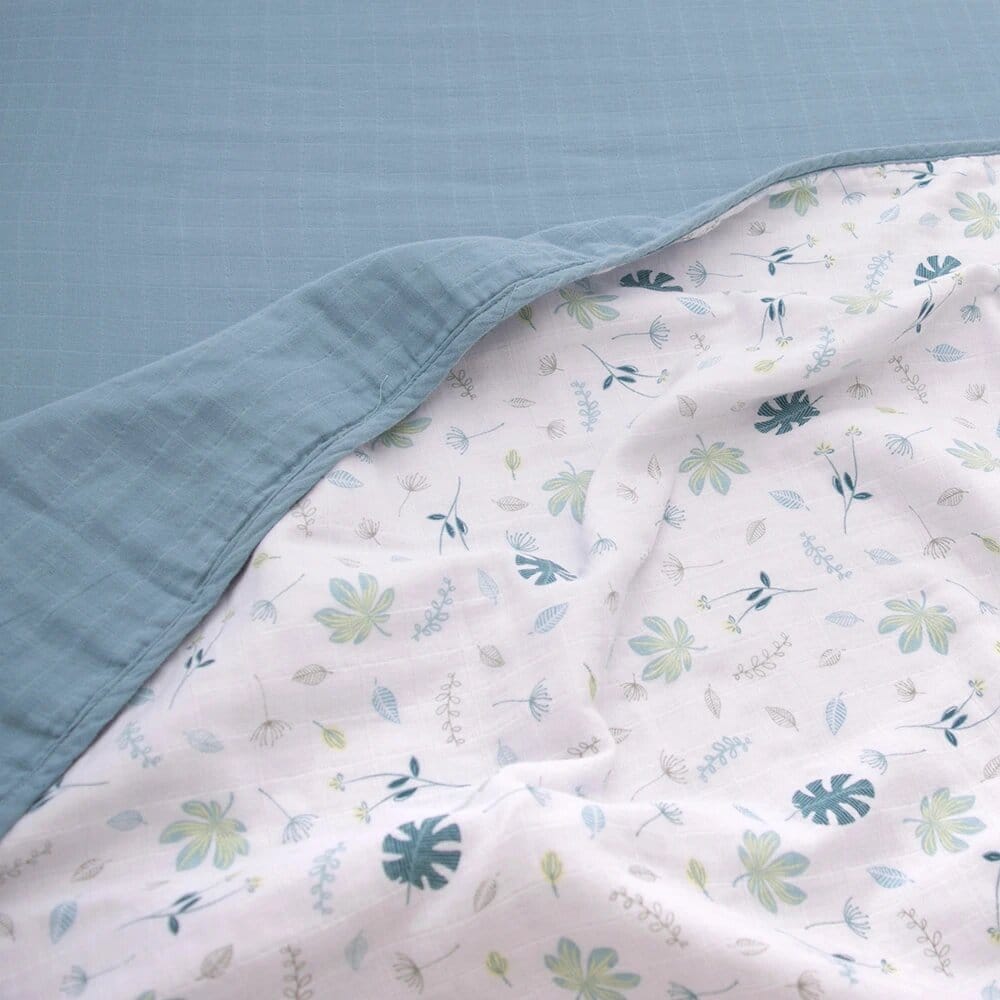 Living Textiles Organic Muslin Cot Blanket - Banana Leaf/Teal Living Textiles Organic Muslin Cot Blanket - Banana Leaf/Teal