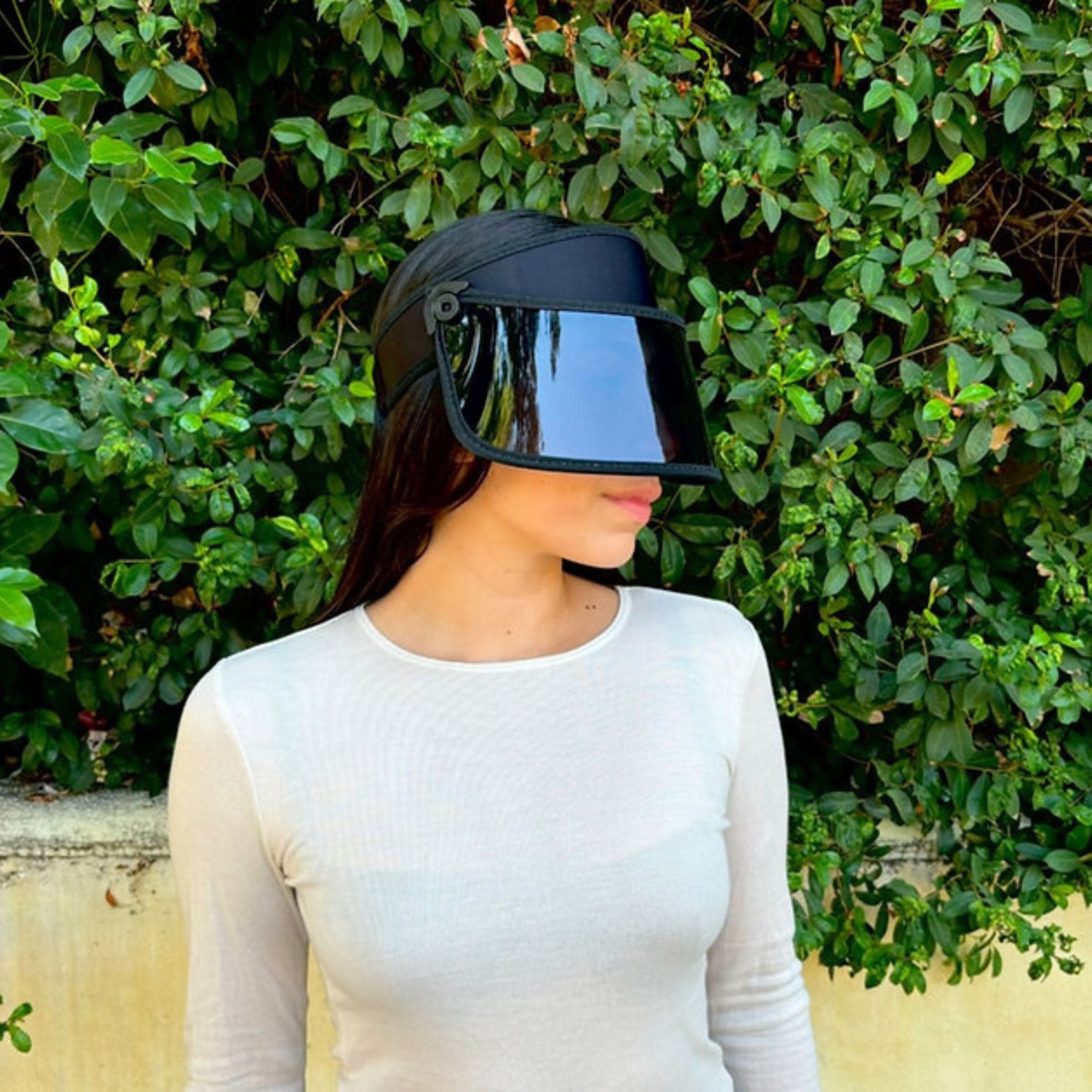 Bluestone Sunshields Middy Lux Visor with black trim