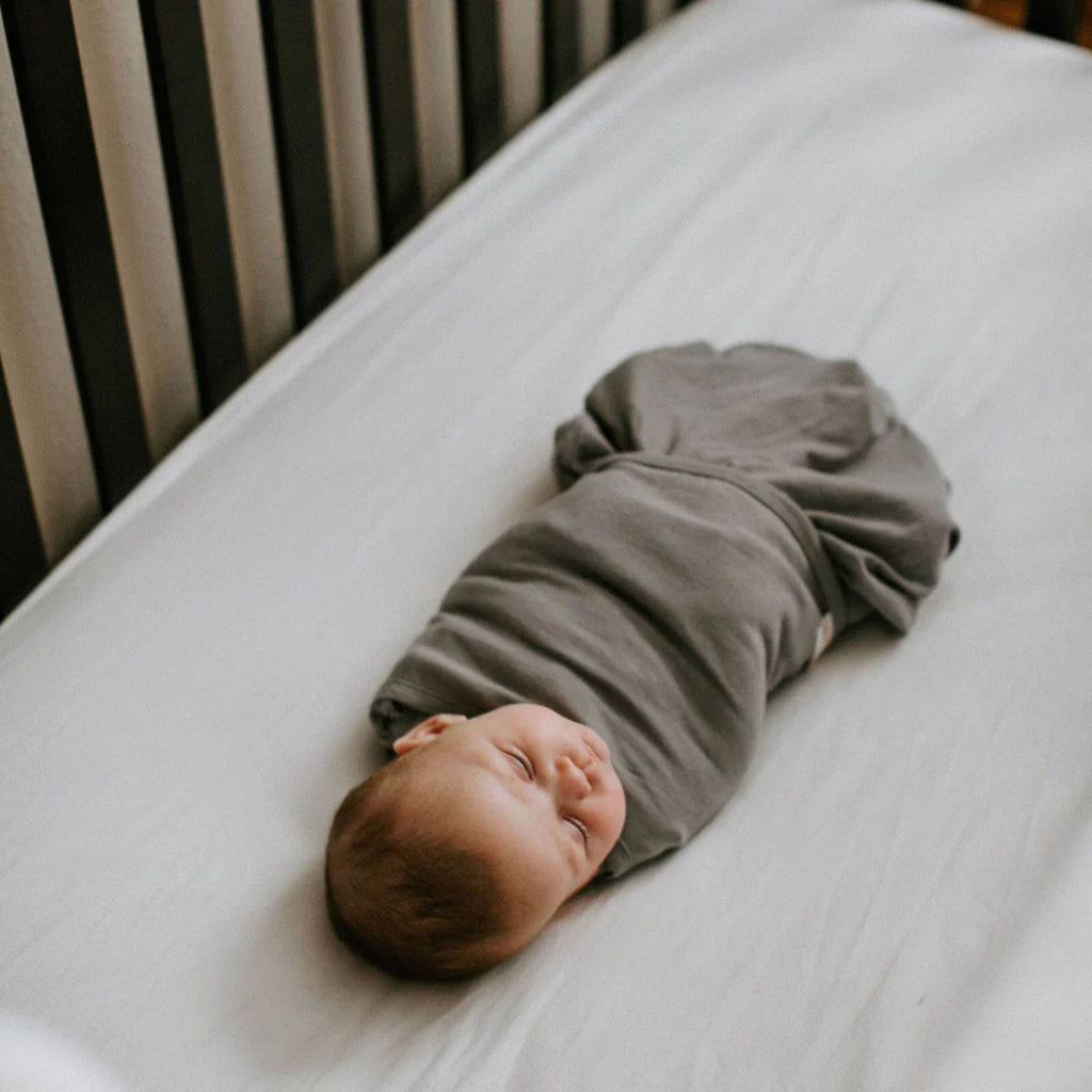 embé Starter Classic 2-Way Swaddle Sack (0-4mos)