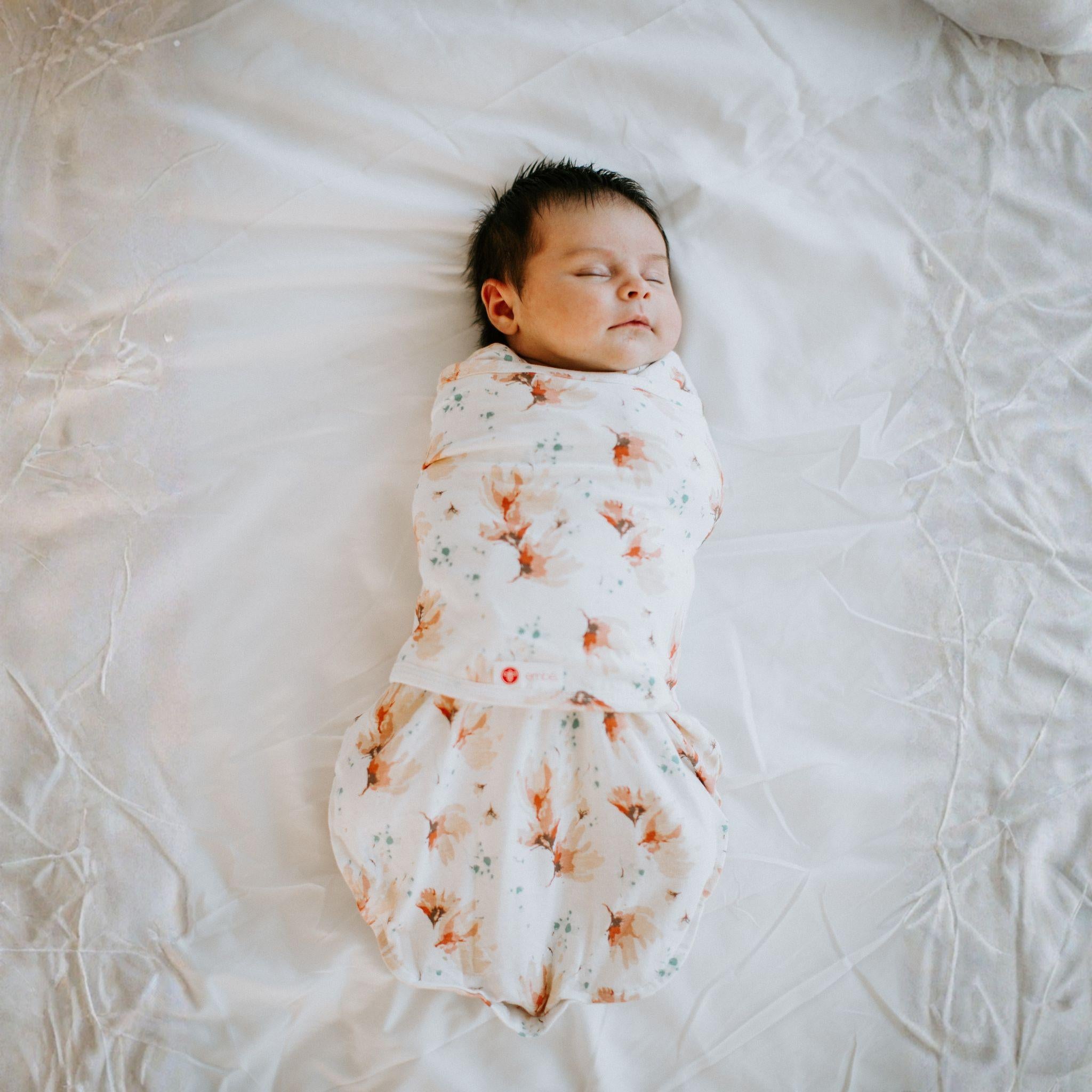 embé Starter Classic 2-Way Swaddle Sack (0-4mos)