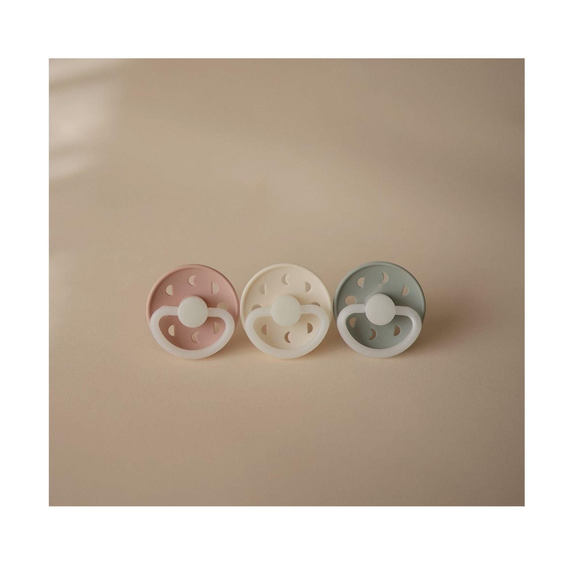FRIGG Moon Phase Night Pacifier Round 2-Pack Silicone - Size 1 (0-6 Months) - Stone Blue & Sage