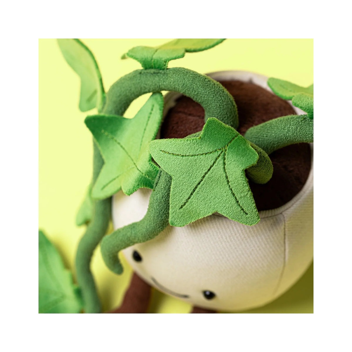 Jellycat Amuseables Ivy Soft Toy 16cm