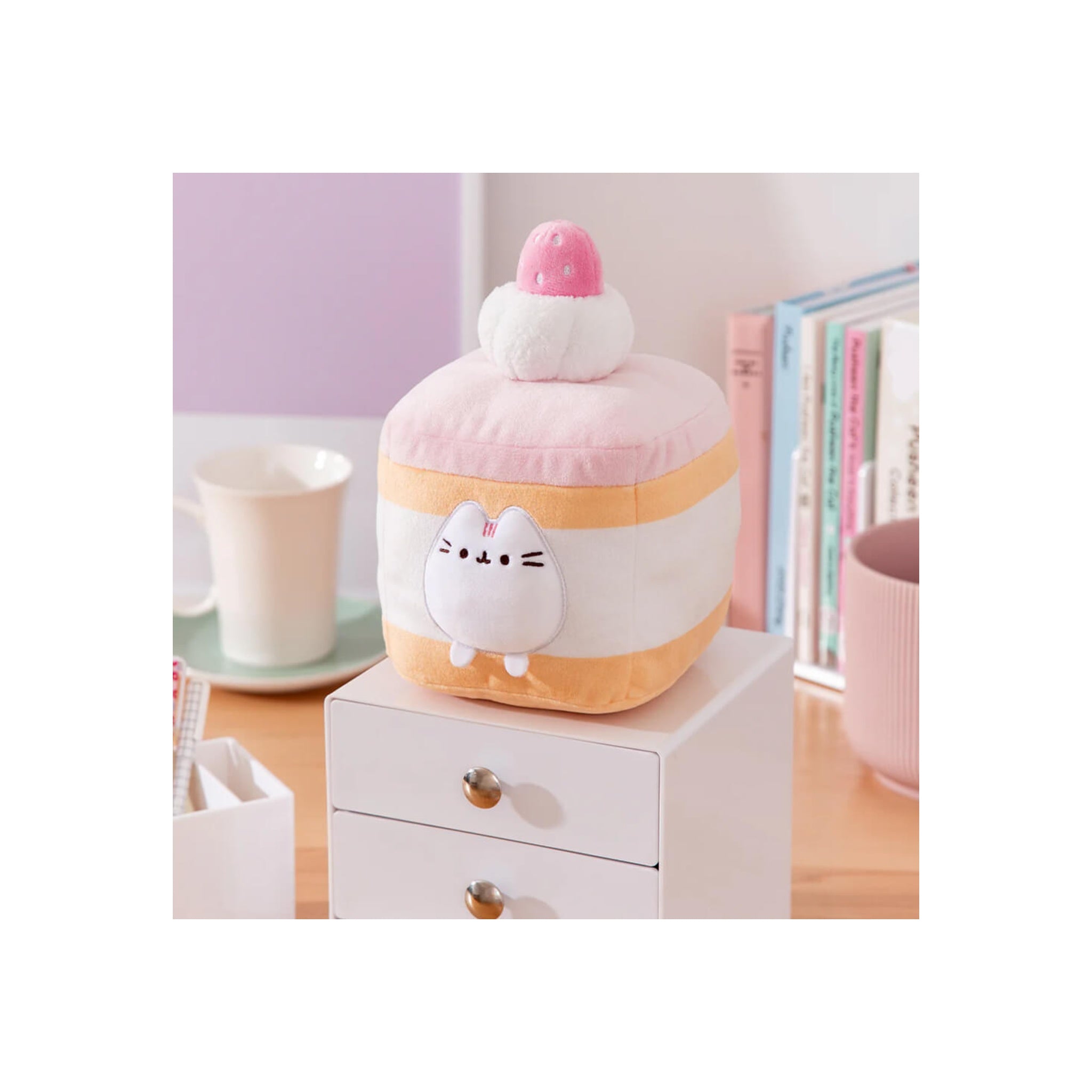 Pusheen Spongecake Squisheen | 19 cm Squishy Plush
