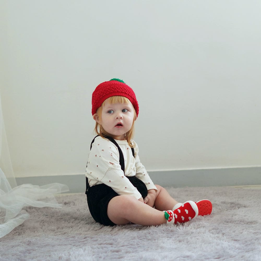 Komuello Hi, Strawberry Baby Rubber Sole Sock Shoes Komuello Hi, Strawberry Baby Rubber Sole Sock Shoes 