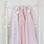 Living Textiles Muslin Swaddle Wraps 3 Pack Living Textiles Muslin Swaddle Wraps 3 Pack 