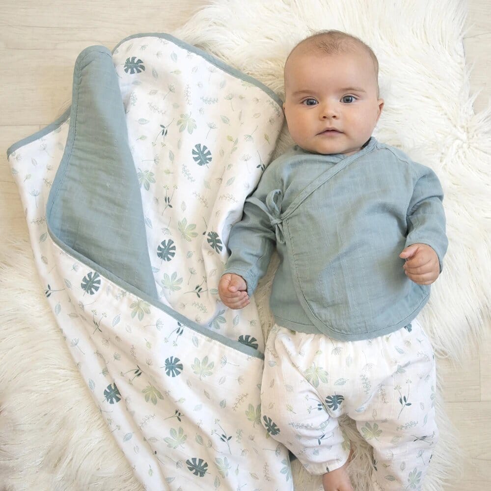 Living Textiles Organic Muslin Kimono Layette Set - Banana Leaf/Teal Living Textiles Organic Muslin Kimono Layette Set - Banana Leaf/Teal 