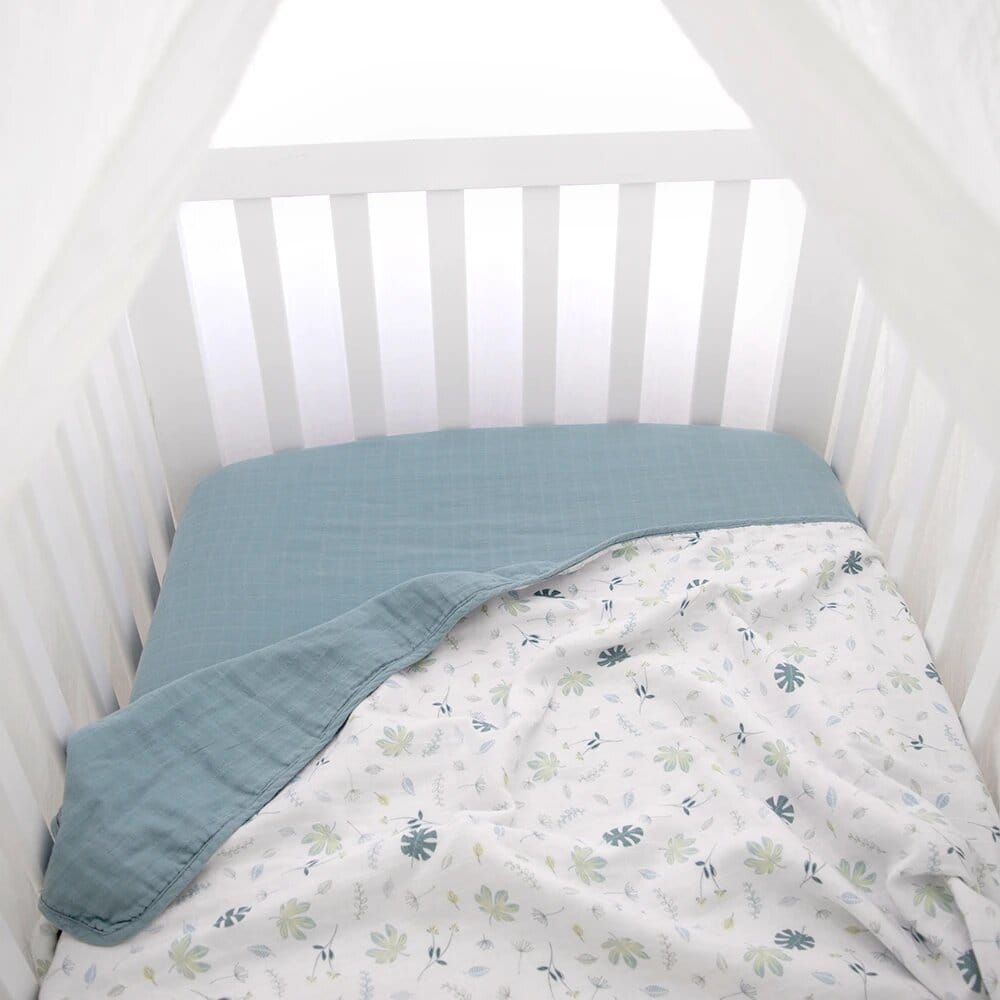 Living Textiles Organic Muslin Cot Blanket - Banana Leaf/Teal Living Textiles Organic Muslin Cot Blanket - Banana Leaf/Teal 