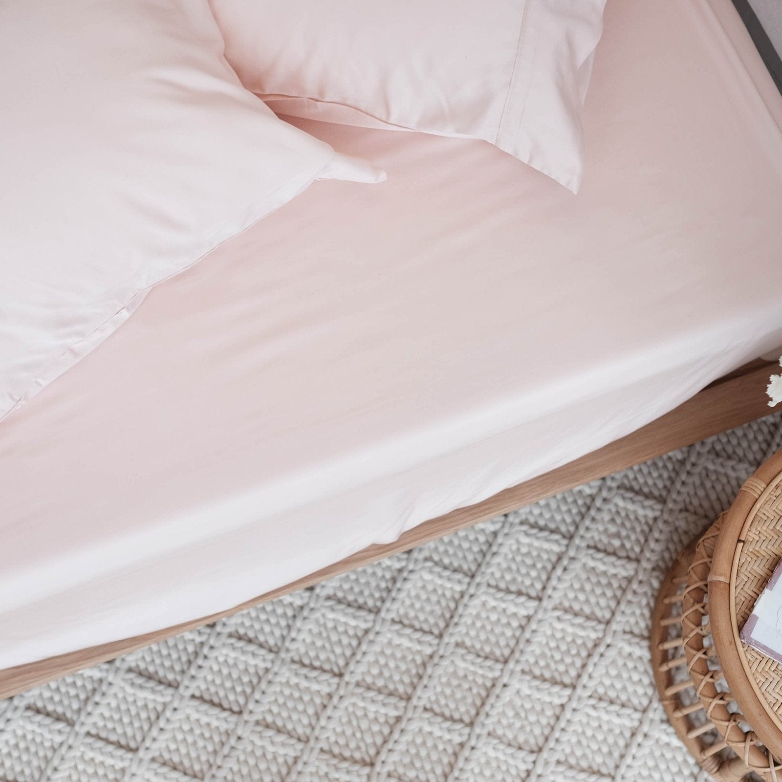 Mulberry Threads 100% Organic Bamboo Fitted Sheet & Pillowcase Set Blush / Queen MTC-OB-01-5-BSS-FIT-BLU