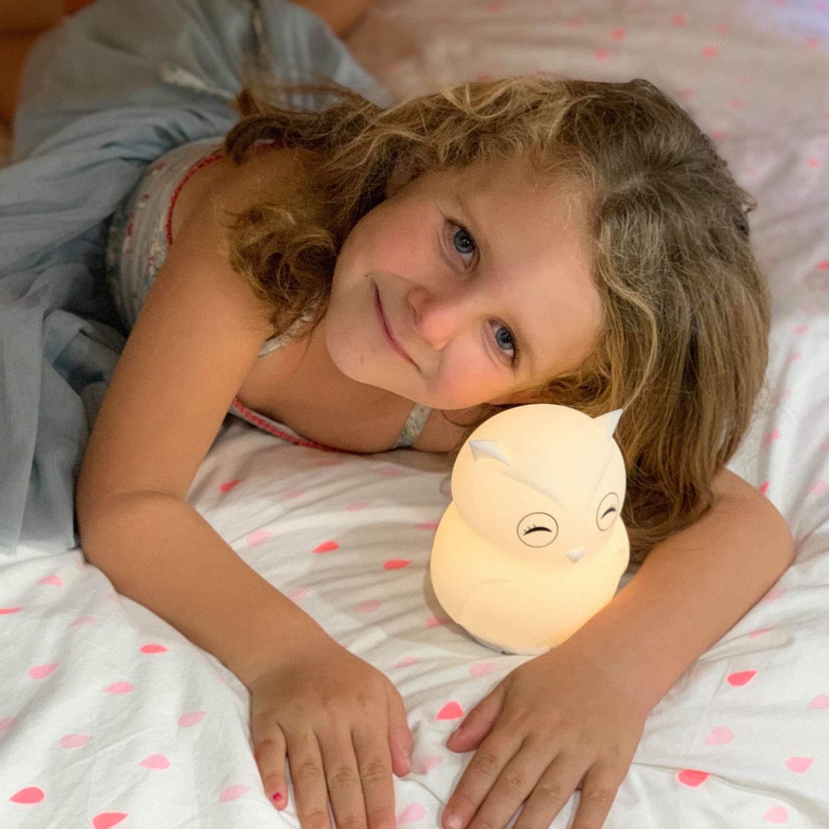 Duski LED Owl Silicone Rechargeable Night Light Bluetooth Speaker Duski LED Owl Silicone Rechargeable Night Light Bluetooth Speaker 