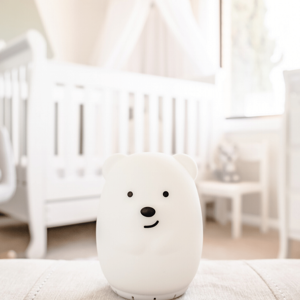 Duski LED Bear Silicone Rechargeable Night Light Bluetooth Speaker Duski LED Bear Silicone Rechargeable Night Light Bluetooth Speaker 