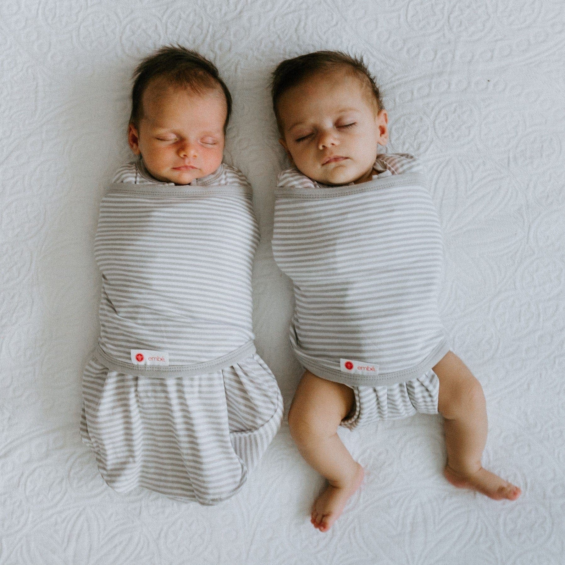 embé Starter 2-Way Long Sleeve Swaddle Sack (0-4mos) embé Starter 2-Way Long Sleeve Swaddle Sack (0-4mos) 