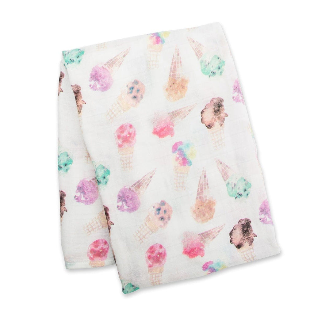 Lulujo Muslin Bamboo Swaddling Blanket Lulujo Muslin Bamboo Swaddling Blanket 
