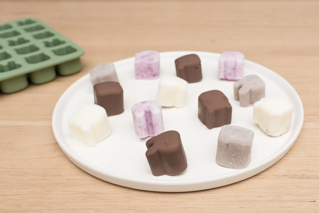 We Might Be Tiny Silicone Freeze & Bake Mini Poddies We Might Be Tiny Silicone Freeze & Bake Mini Poddies 