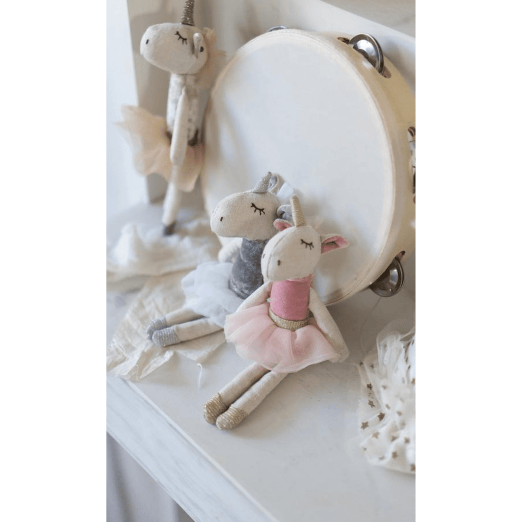Nana Huchy Yolanda The Unicorn Nana Huchy Yolanda The Unicorn 