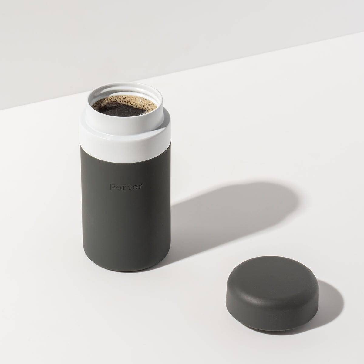 W&P Porter Insulated Ceramic Stainless Steel Bottle 355ml W&P Porter Insulated Ceramic Stainless Steel Bottle 355ml 