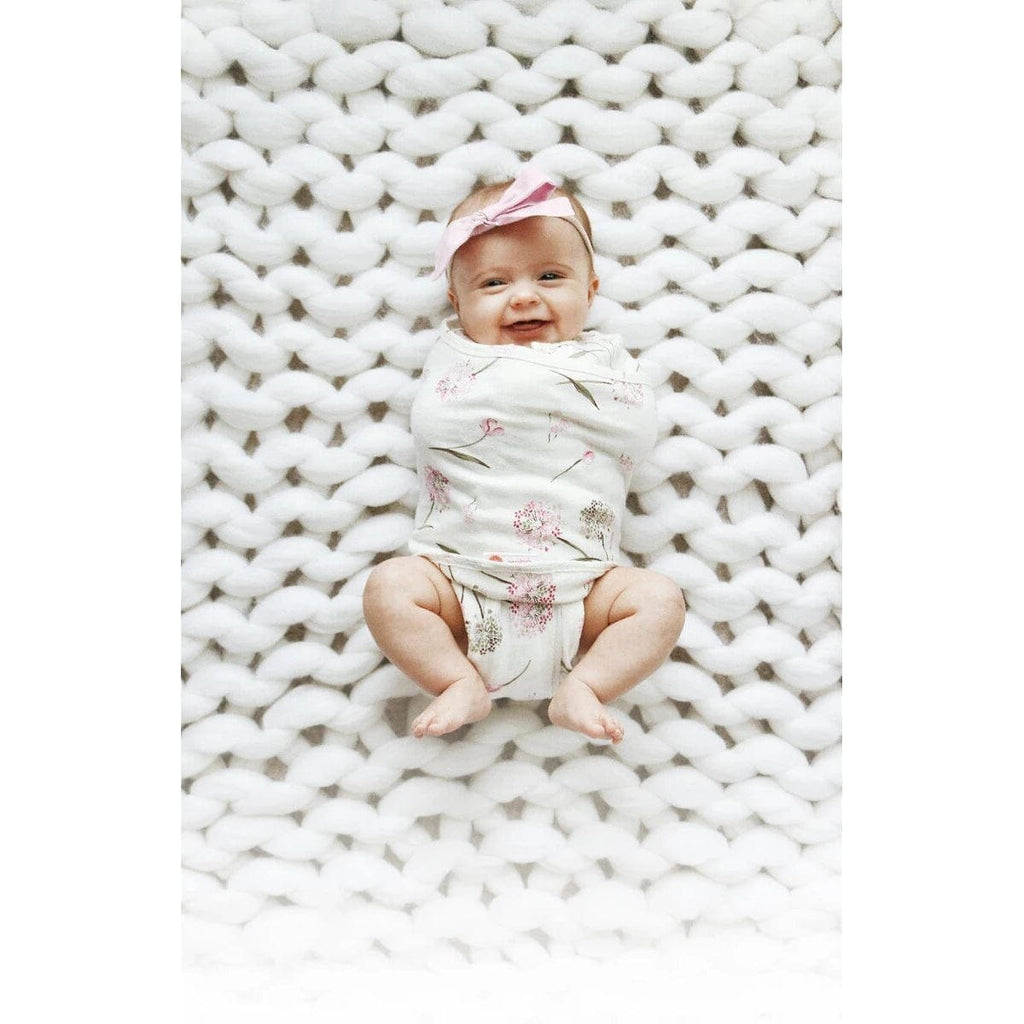 embé Short Sleeve Transitional 2-Way Swaddle Sack (3-6mos) embé Short Sleeve Transitional 2-Way Swaddle Sack (3-6mos) 