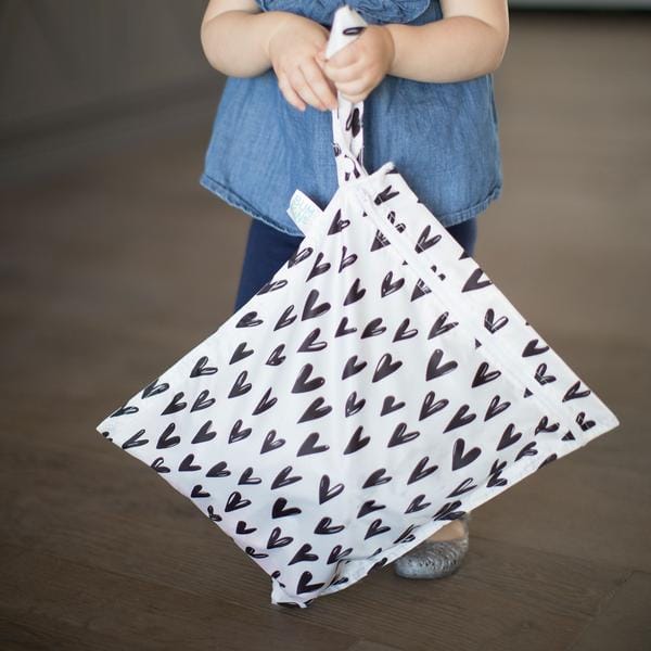 Bumkins Wet Bag - Hearts Bumkins Wet Bag - Hearts 