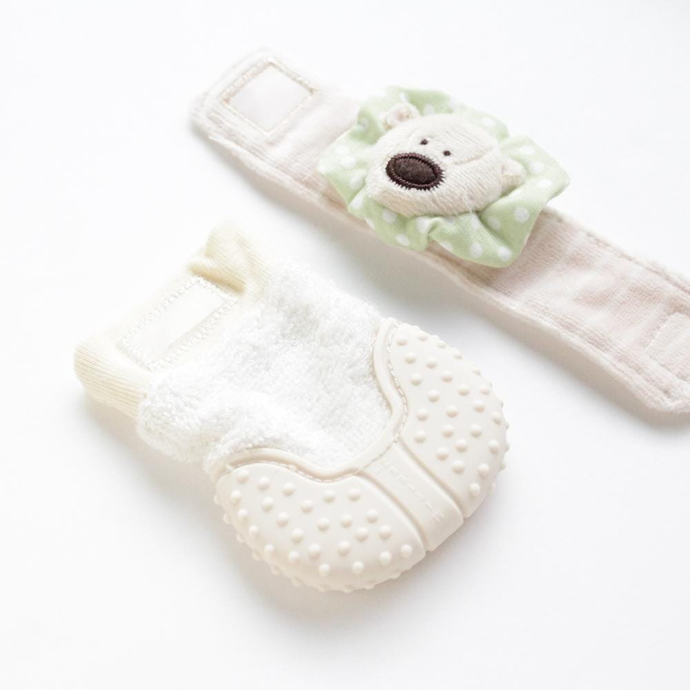 Mitteez Organic Teething Mitten - Pea Bear Mitteez Organic Teething Mitten - Pea Bear 