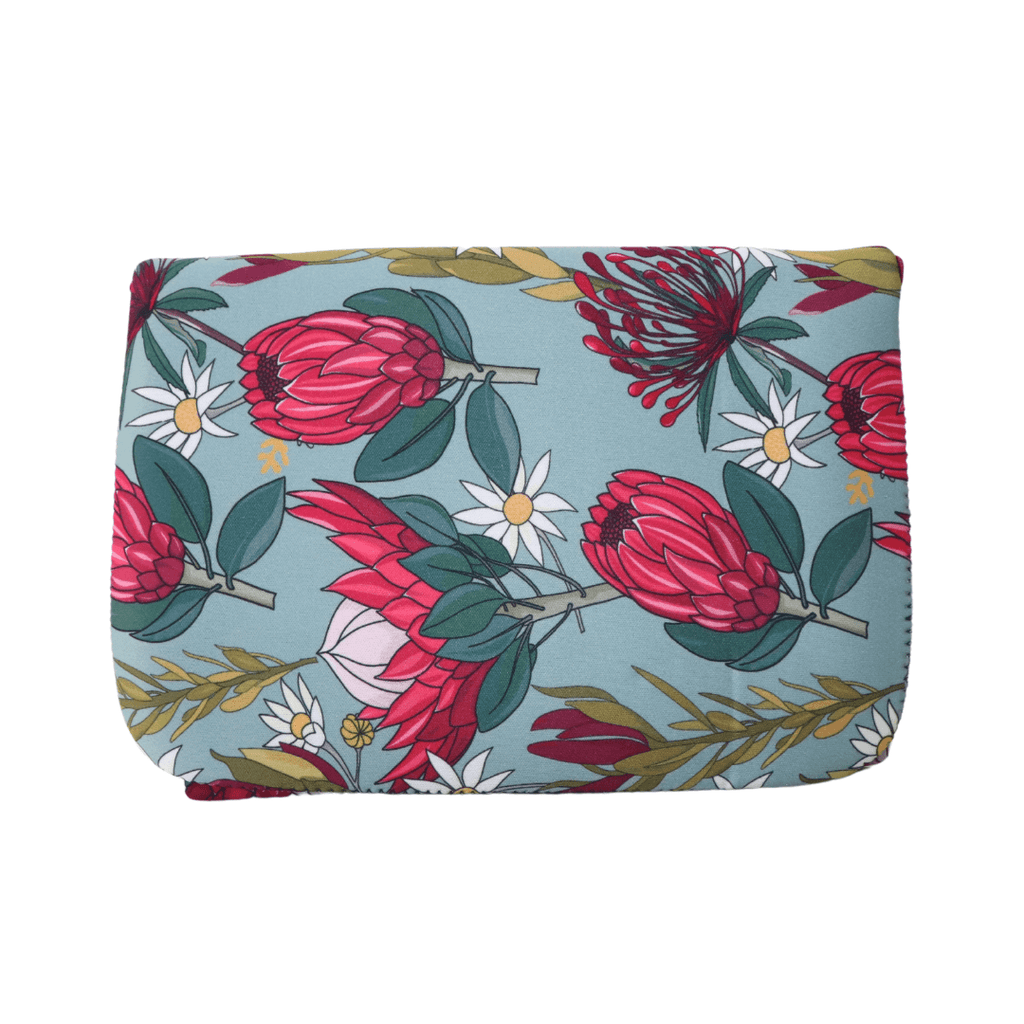 Jellystone Change Mat Clutch - Protea Jellystone Change Mat Clutch - Protea 