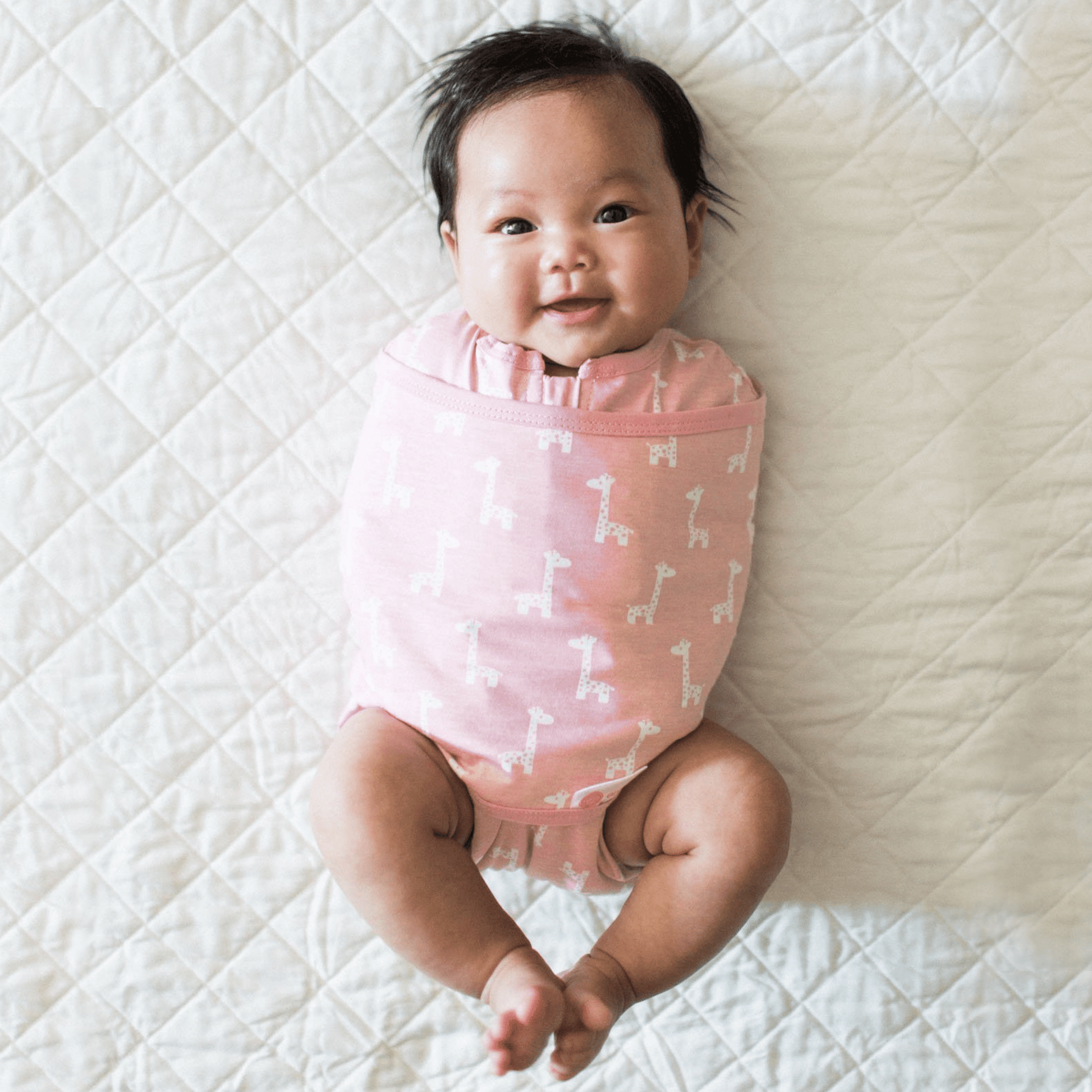 embé Short Sleeve Transitional 2-Way Swaddle Sack (3-6mos) embé Short Sleeve Transitional 2-Way Swaddle Sack (3-6mos) 