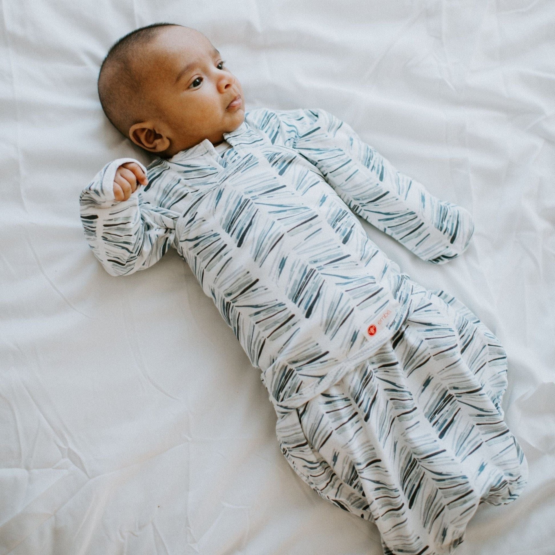 embé Starter 2-Way Long Sleeve Swaddle Sack (0-4mos) embé Starter 2-Way Long Sleeve Swaddle Sack (0-4mos) 