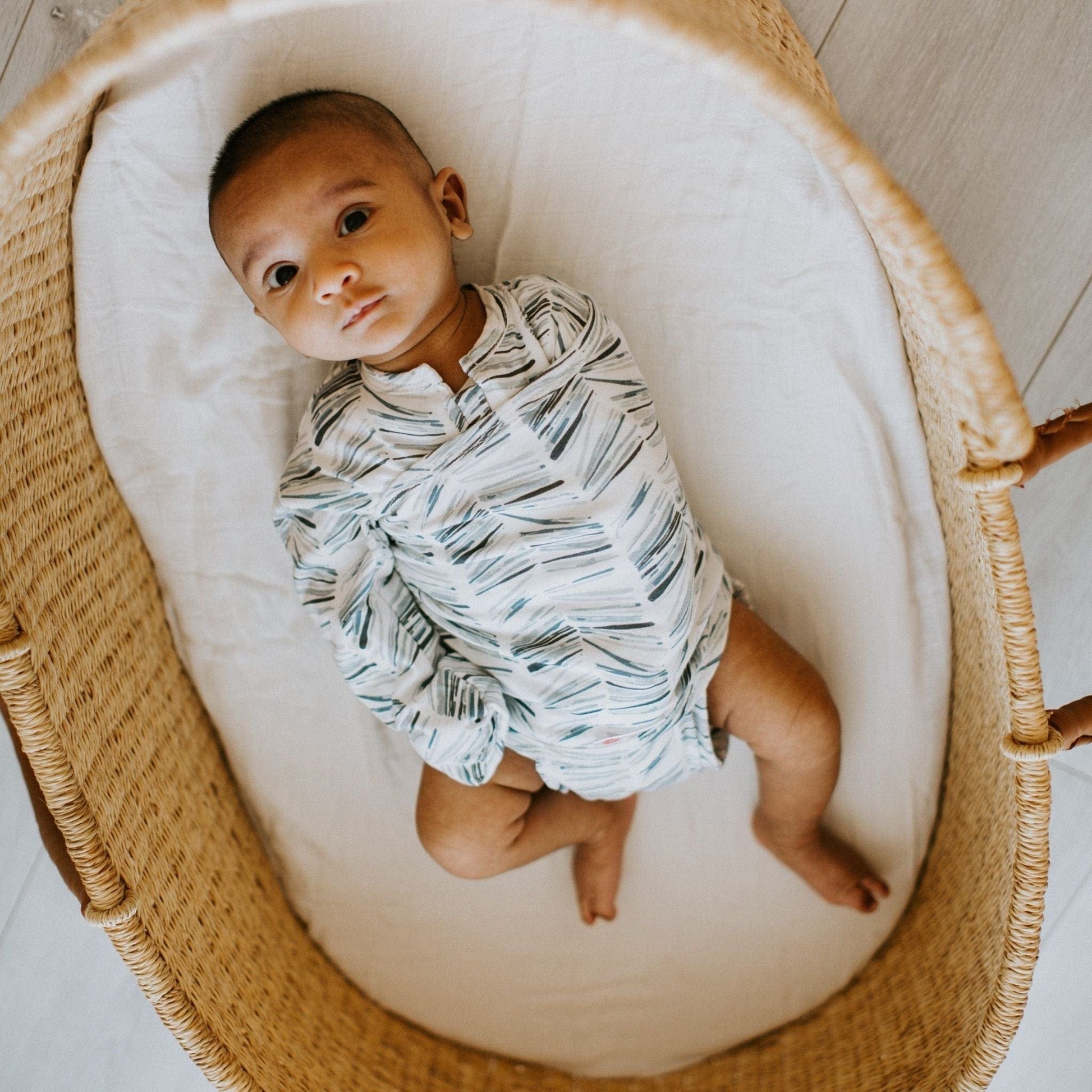 embé Starter 2-Way Long Sleeve Swaddle Sack (0-4mos) embé Starter 2-Way Long Sleeve Swaddle Sack (0-4mos) 