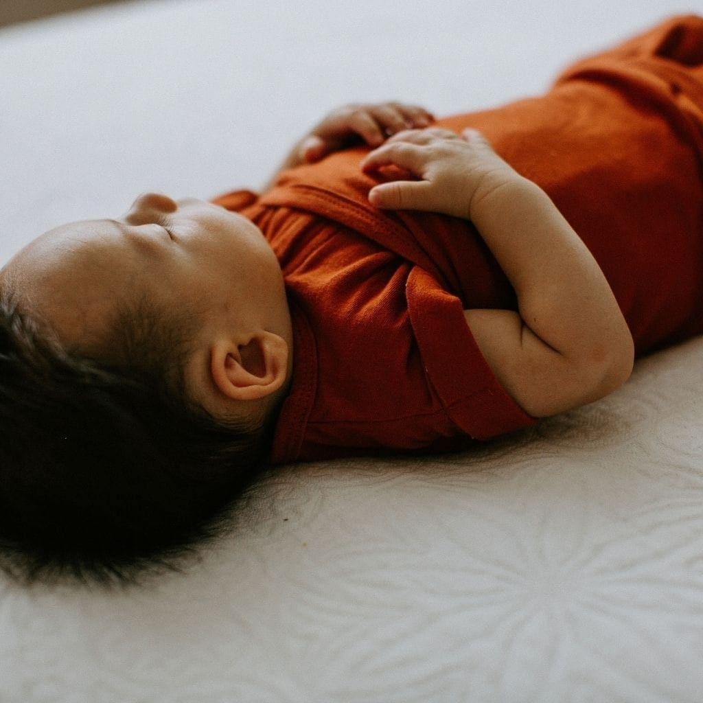 embé Short Sleeve Transitional 2-Way Swaddle Sack (3-6mos) embé Short Sleeve Transitional 2-Way Swaddle Sack (3-6mos) 