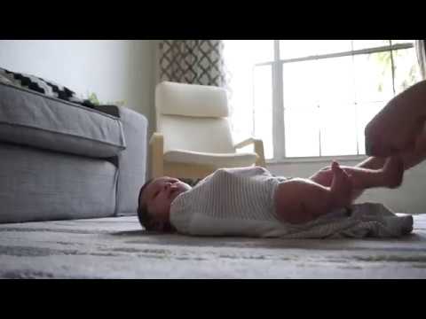 embé Preemie 2-Way Swaddle Sack (4-6lbs)