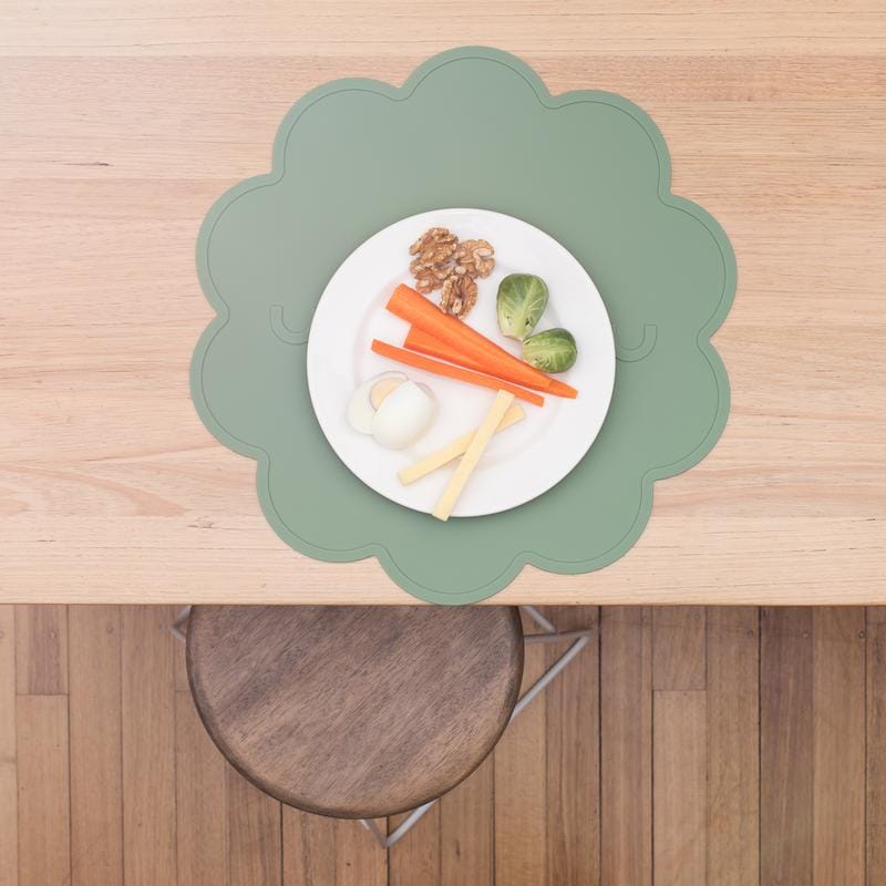 We Might Be Tiny Jelly Placie | Non-slip Silicone Placemat We Might Be Tiny Jelly Placie | Non-slip Silicone Placemat 