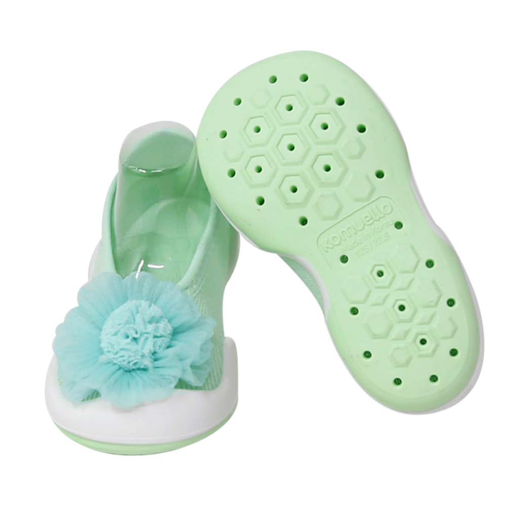 Komuello Flat Pompom Flower Baby Rubber Sole Sock Shoes Komuello Flat Pompom Flower Baby Rubber Sole Sock Shoes 