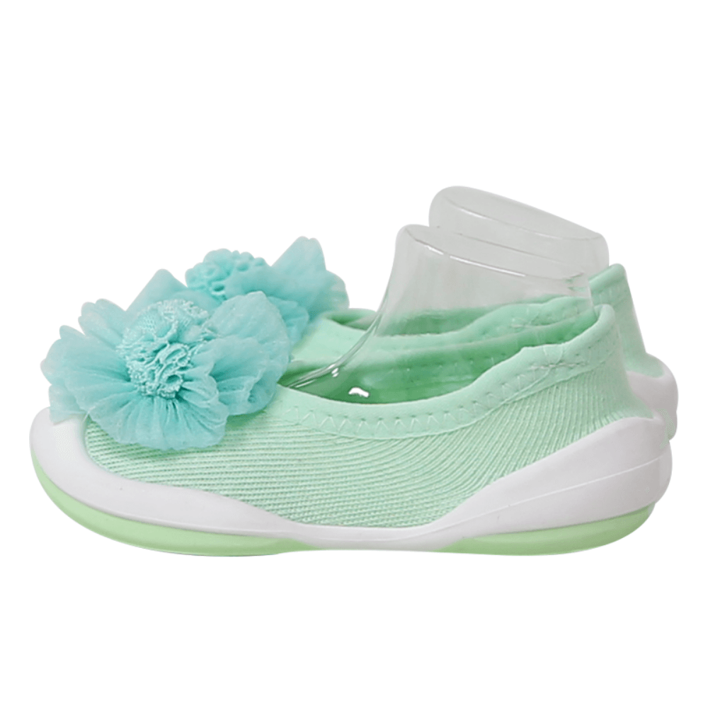 Komuello Flat Pompom Flower Baby Rubber Sole Sock Shoes Komuello Flat Pompom Flower Baby Rubber Sole Sock Shoes 