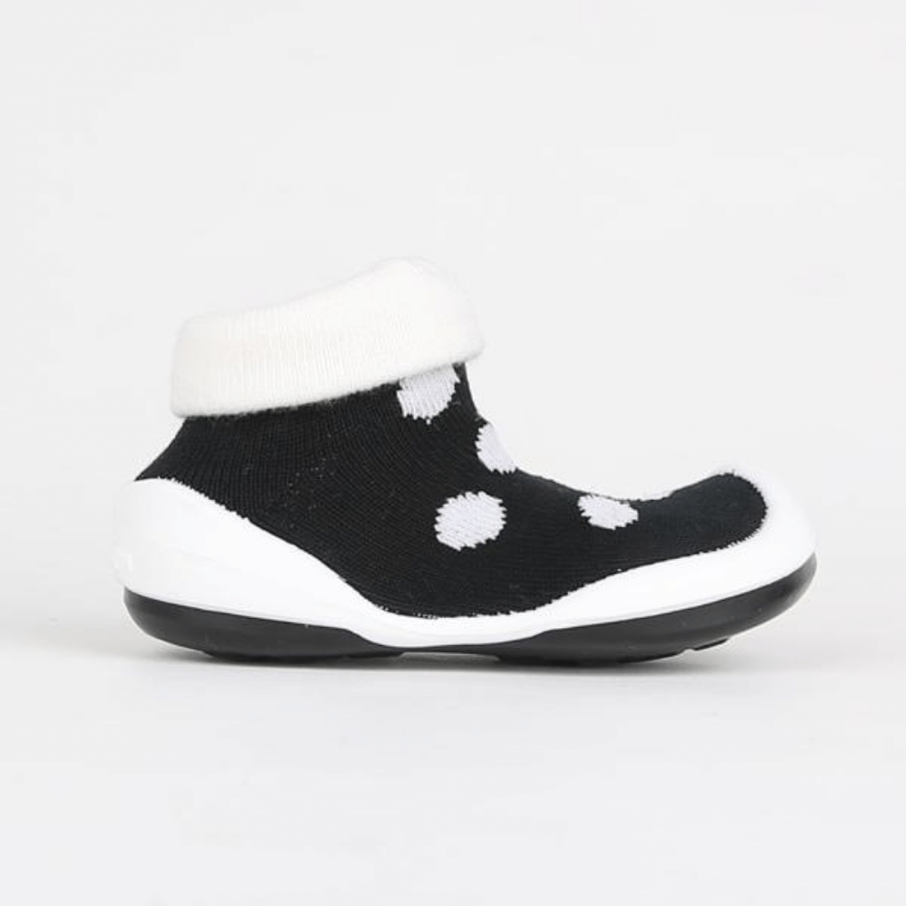 Komuello White Dot Baby Rubber Sole Sock Shoes Komuello White Dot Baby Rubber Sole Sock Shoes 