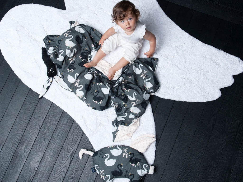 La Millou Light Toddler Large Blanket - Moonlight Swan | Black La Millou Light Toddler Large Blanket - Moonlight Swan | Black 