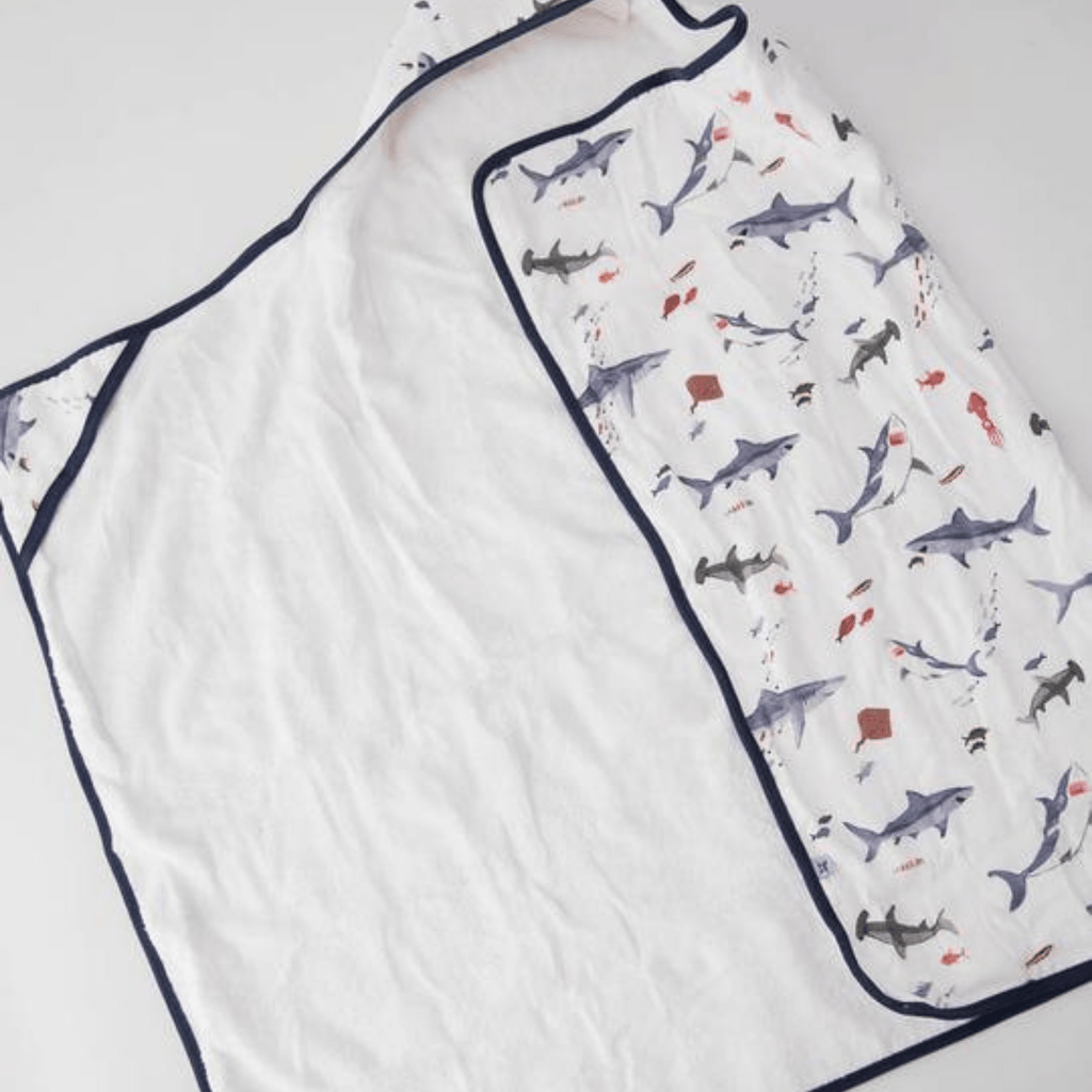 Little Unicorn Big Kid Hooded Towel - Shark Little Unicorn Big Kid Hooded Towel - Shark 