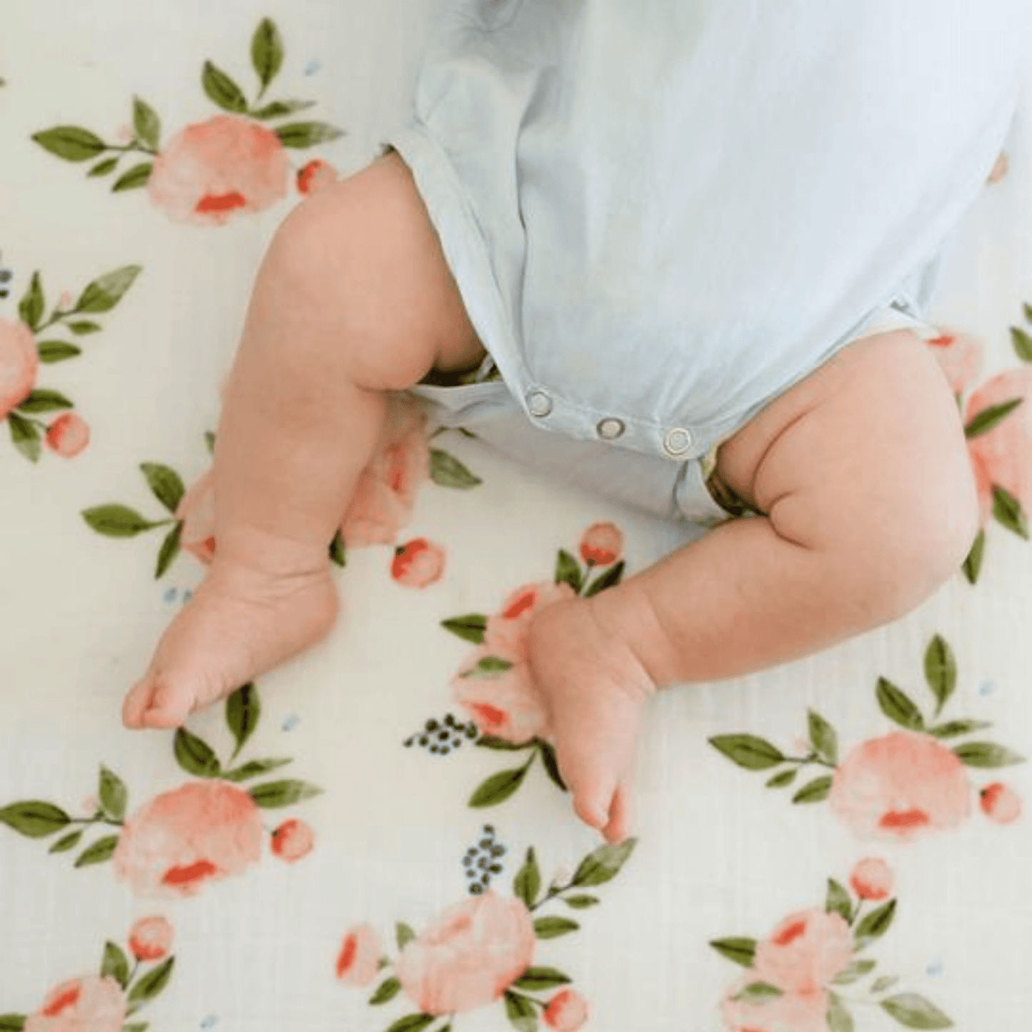 Little Unicorn Cotton Muslin Fitted Cot Sheet - Watercolor Roses Little Unicorn Cotton Muslin Fitted Cot Sheet - Watercolor Roses 