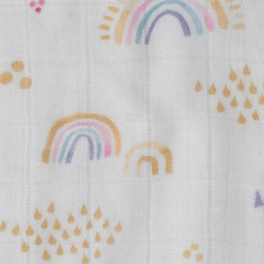 Little Unicorn Deluxe Muslin Quilt - Rainbows & Raindrops Little Unicorn Deluxe Muslin Quilt - Rainbows & Raindrops 