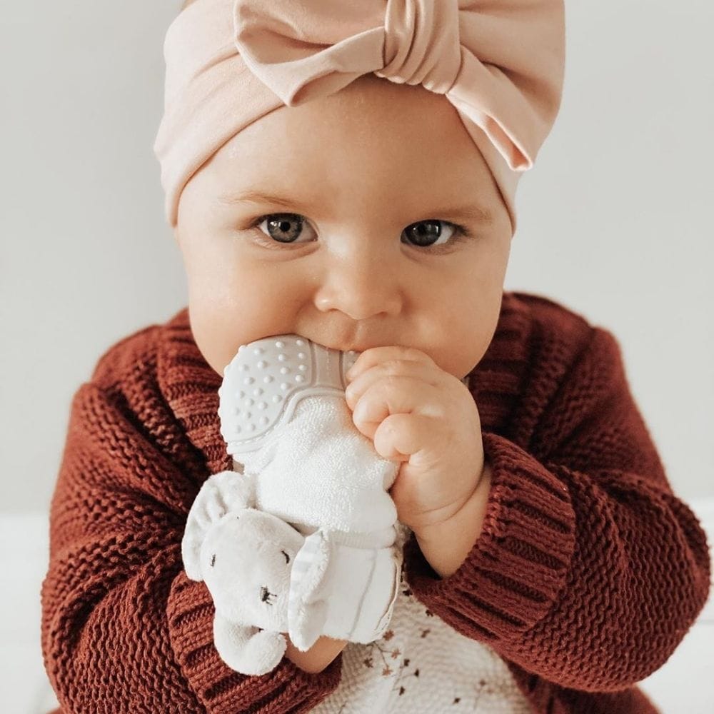 Mitteez Organic Teething Mitten - Ella the Elephant Mitteez Organic Teething Mitten - Ella the Elephant 
