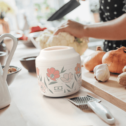Monbento MB Element Graphic Round Insulated Stainless Steel Lunch Box 550ml Monbento MB Element Graphic Round Insulated Stainless Steel Lunch Box 550ml 