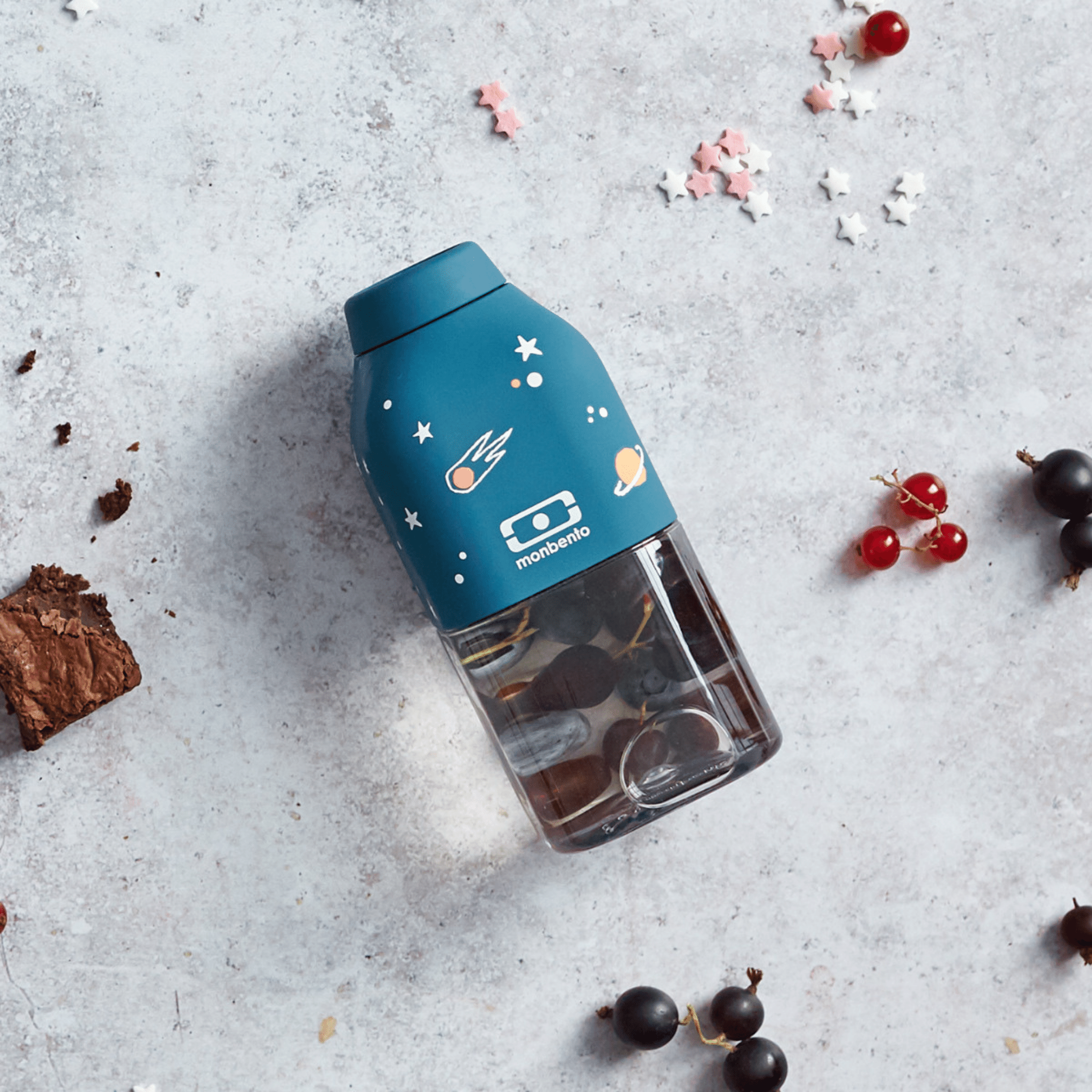 Monbento Positive S blue Cosmic Drink Bottle 330ml Monbento Positive S blue Cosmic Drink Bottle 330ml 