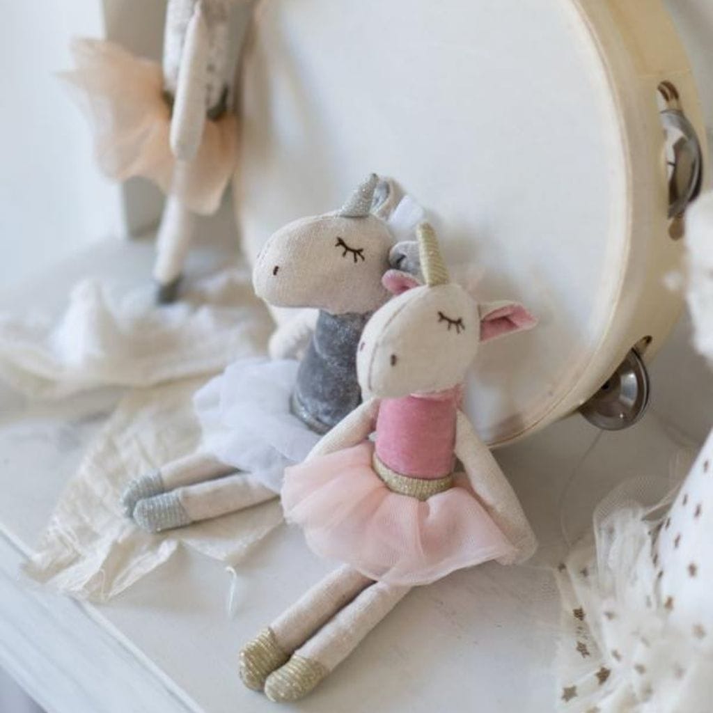 Nana Huchy Yolanda The Unicorn Nana Huchy Yolanda The Unicorn 