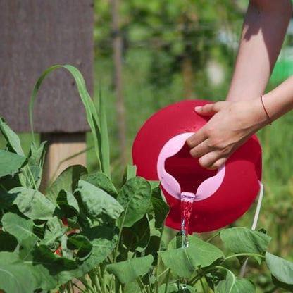 Quut Ballo | The No Spill Bucket Quut Ballo | The No Spill Bucket 