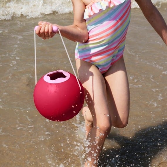 Quut Ballo | The No Spill Bucket Quut Ballo | The No Spill Bucket 