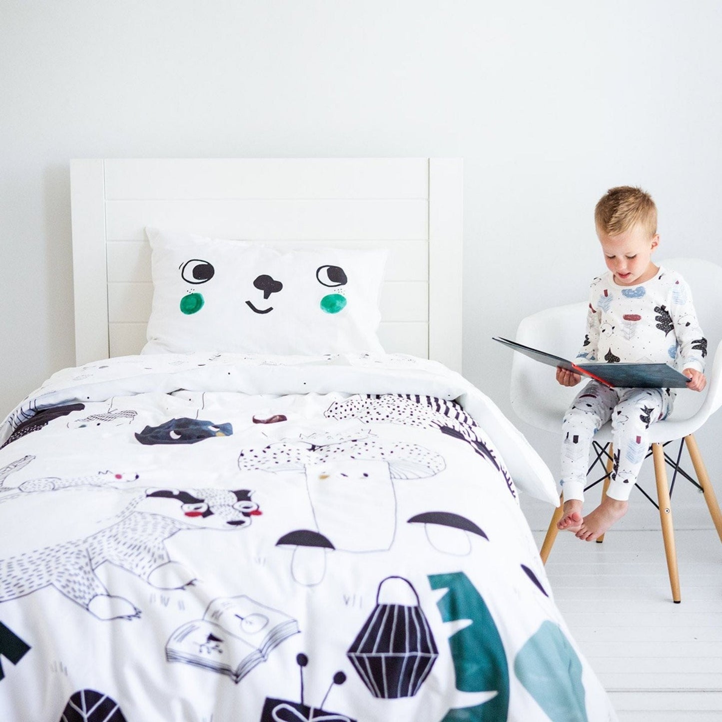 Rookie Humans Woodland Dreams Duvet & Sheet Set Rookie Humans Woodland Dreams Duvet & Sheet Set 