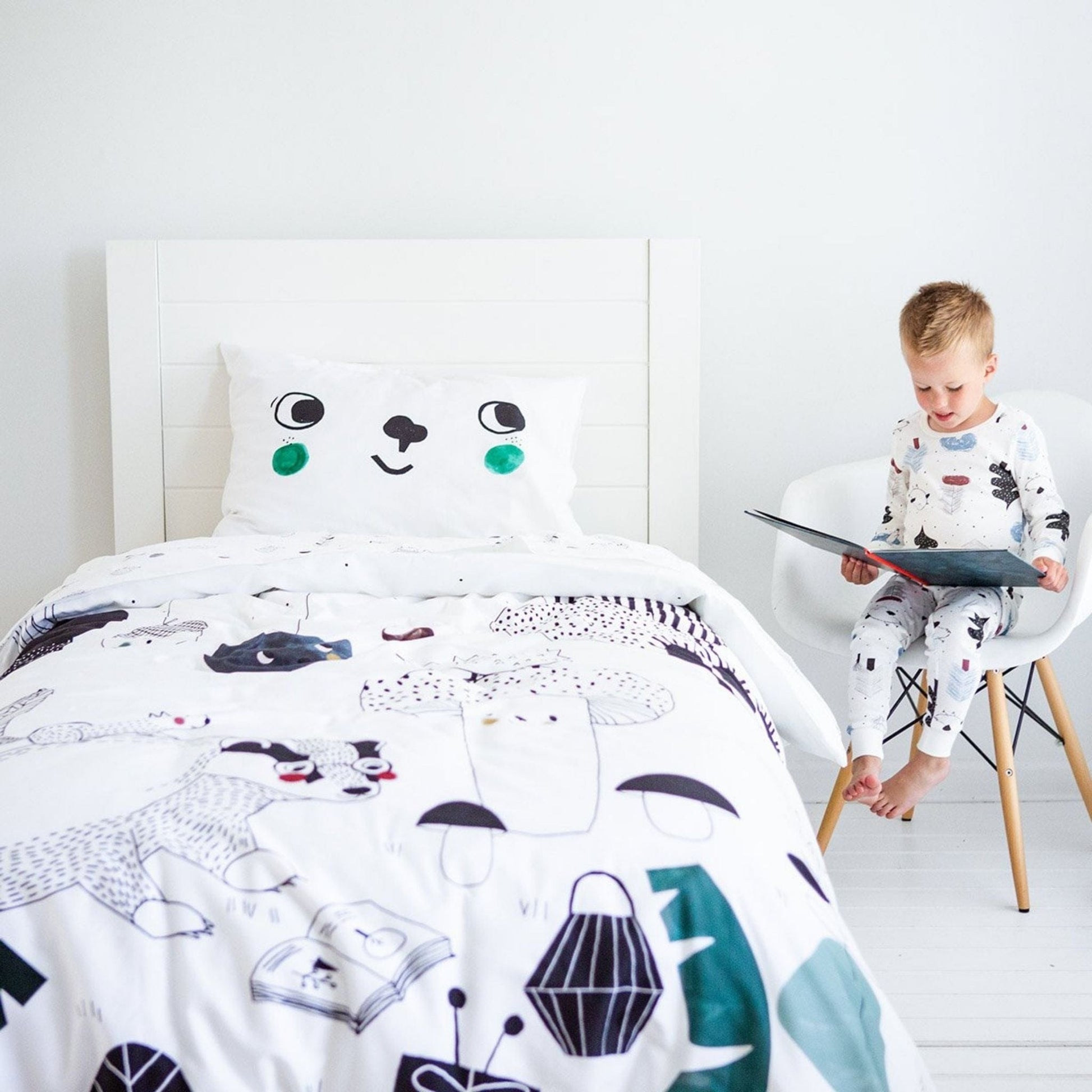 Rookie Humans Woodland Dreams Duvet & Sheet Set Rookie Humans Woodland Dreams Duvet & Sheet Set 